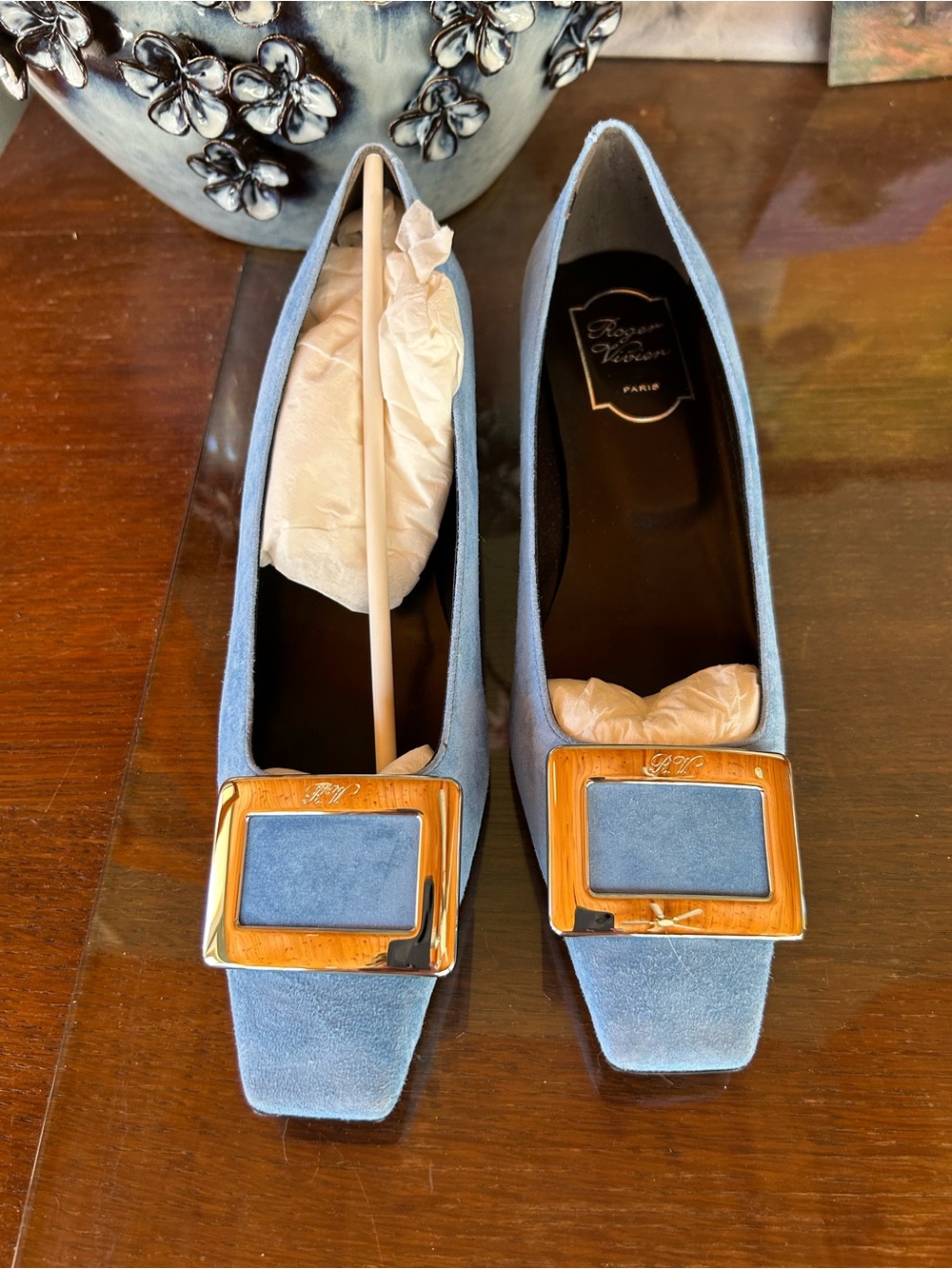 Roger Vivier EU 39.5 Suede Heels